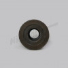 C 05 238 - Valve spring retainer with seal ring holder