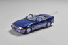 M 02 054 - M.B. 500SL (R129) bleu métallique 1993 W129, échelle 1:18 KK