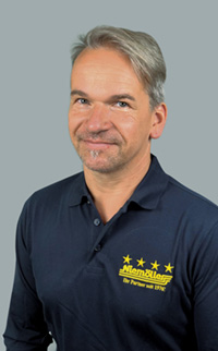 Norbert Buchmann, sales, telephone customer support