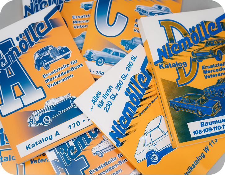 Catálogos Niemöller - muchos catálogos de piezas de repuesto diferentes uno encima del otro para el SL, así como los catálogos A, C y D
